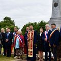 LE MAIRE DE DABULENI A HIRSON POUR RENDRE HOMMAGE AUX SOLDATS ROUMAINS DÉPORTÉS.