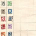 Timbres de collection du Danemark (années 30/40?) collés sur une planche d'album