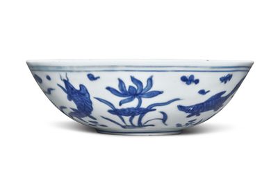 Ming dynasty blue and white porcelain sold at Sotheby's NY, 18 March 2025