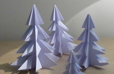 Le pliage du sapin origami