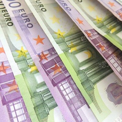 Comment gagner 10.000 Euros en quelques secondes sur Youtube? 