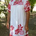 Robe Traditionnelle polynésienne motifs uru 