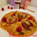 Mini gâteaux de crêpes fourrés au caramel à tartiner et confiture de framboise 