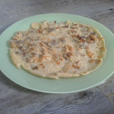 Omelette échalotte, champignon et thym (vegan)