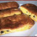 Brioches Suisses aux pépites de chocolat. 