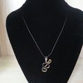 Pendentif serpent 