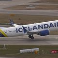 Boeing 737-8 MAX Yellow (TF-ICY) Icelandair