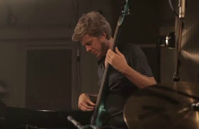 Kyle Eastwood - The Promise