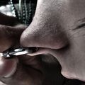 A vue de nez, il n'y a pas de trop de mal à se laisser mener par le bout de son pif, si on se sent bien.