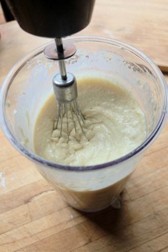 Corn Dogs au Comté, sauce aux oignons