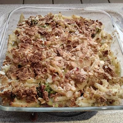 Macaroni crunchy aux trois fromages et broccoli 