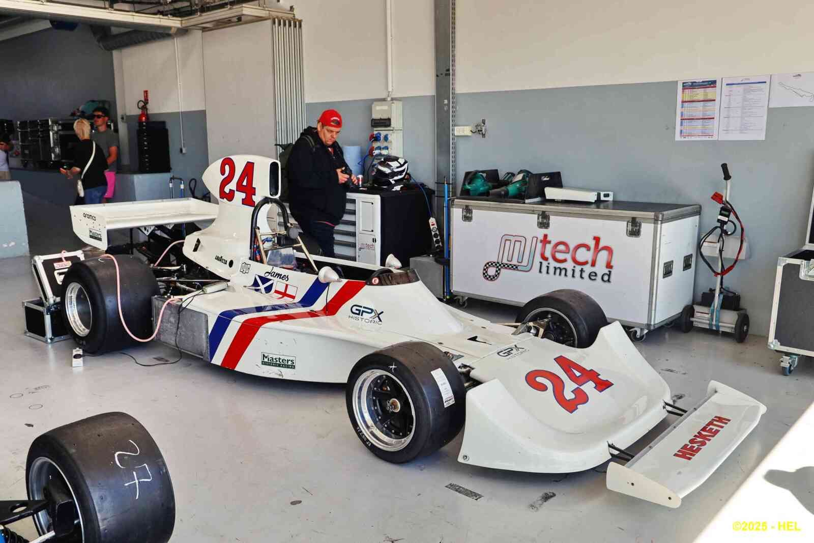 Hesketh 308 Cosworth_08 - 1975 [UK] HL_GF