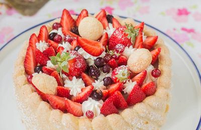 Charlotte aux fraises