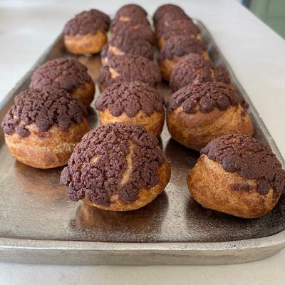 Choux craquelin au chocolat