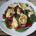 Salade épinard, fraise, halloumi et menthe