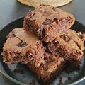 ...Brownie tout chocolat... (Balchallengefood, Monochrome, anniversaire, Cathytutu)