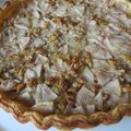 Tarte aux poires, noix et miel