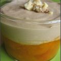 COMPOTEE D'ABRICOTS ET SA MOUSSE DE CARAMBAR EN VERRINE