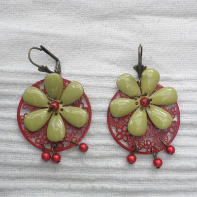 boucles d'oreilles "été en couleur et surtout en rouge !"
