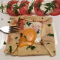  Crêpe tomate/mozzarella/œuf 