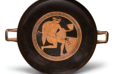 An Attic Red-Figured Kylix, attributed to the Colmar Painter, circa 500-480 B.C.