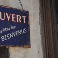 pour une commande ,il suffit de nous joindre par email ou allo!!04 66 57 65 40