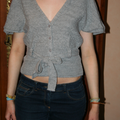 Pull (ou plus exactement gilet) ceinturé manches