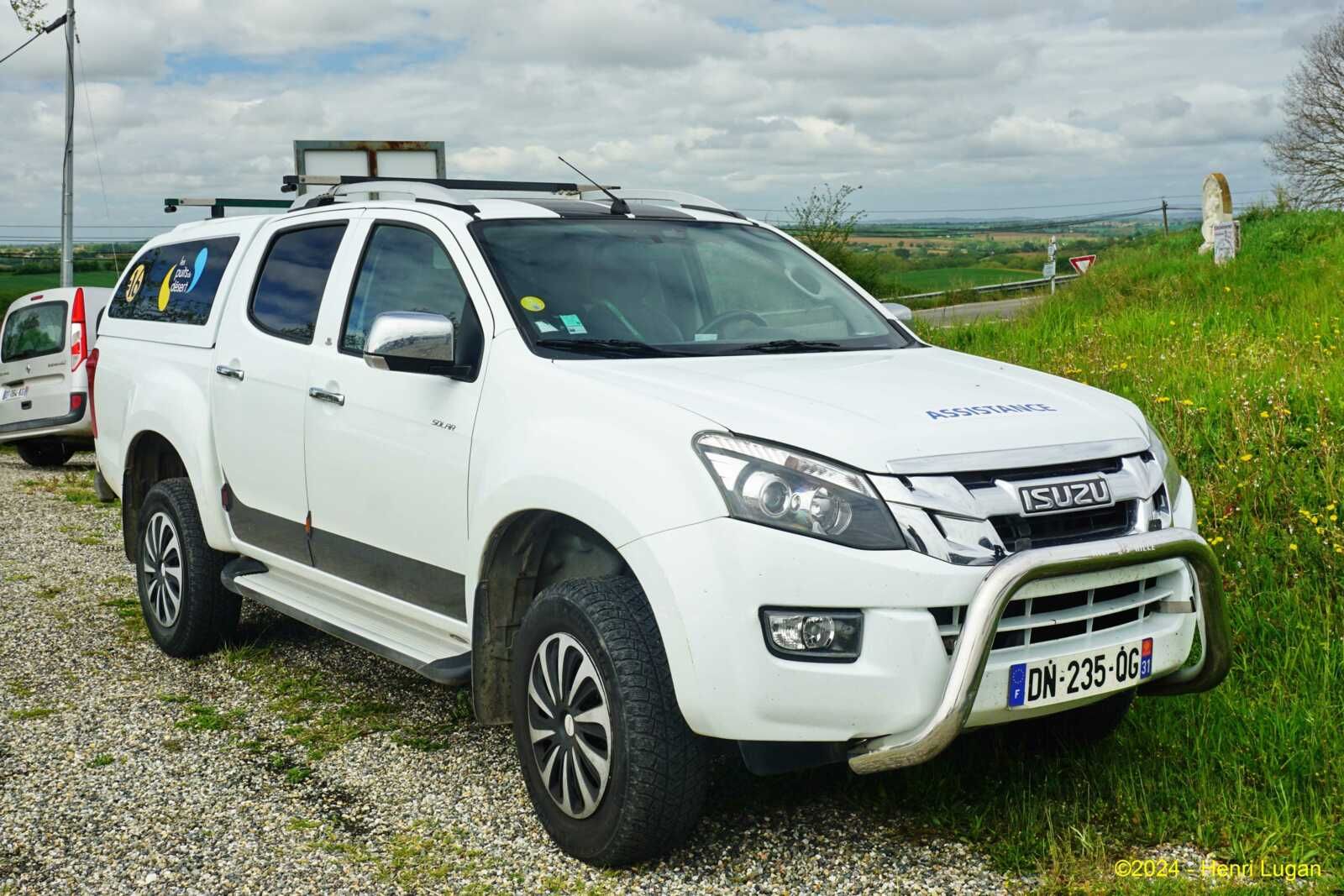 Isuzu D Max 2.5TD_01 - 20-- [Jap] HL_GF