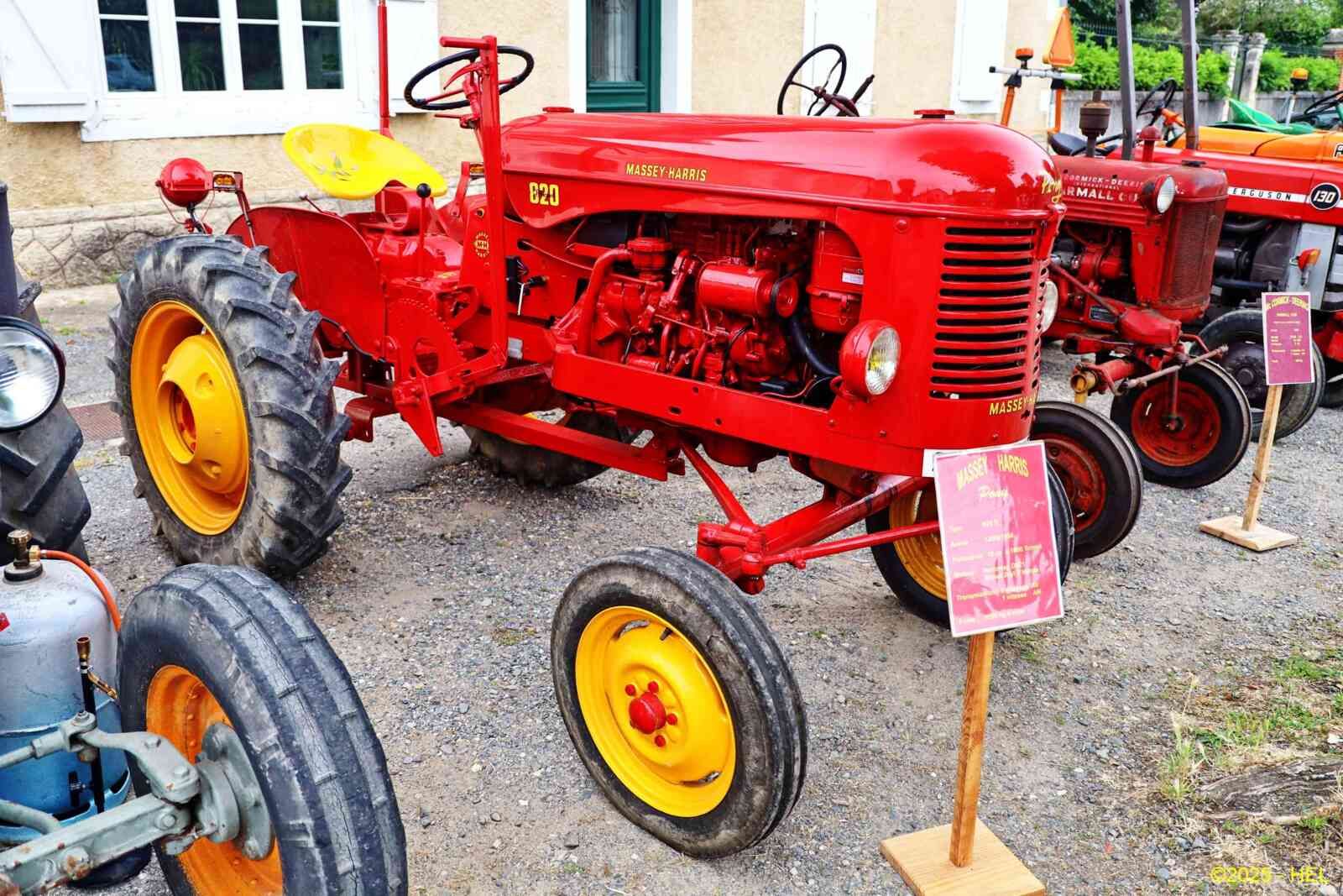 Massey Harris 820 D Pony_01 - 1957 [Can] HL_GF