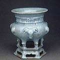 Vase à encens (brûle-parfum) jun, dynastie Ming (1368-1644