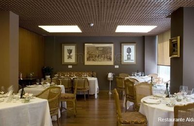 Classique mais excellent, le restaurant "Aldaba"...