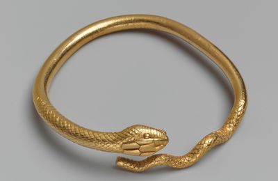 Gold bracelet in the form of a snake, Greek, Ptolemaic, ca. 300–250 BCE