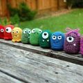 Tuto Amigurumi : les petits monstres (porte-clés)