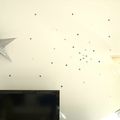 DIY : une explosion de pois bleus sur mon mur