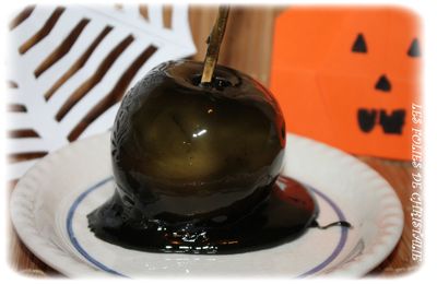 Pomme d'amour noire ( Halloween )