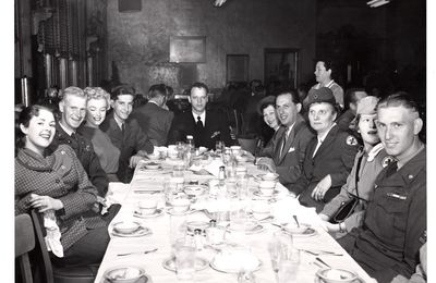1952s - Dîner USO