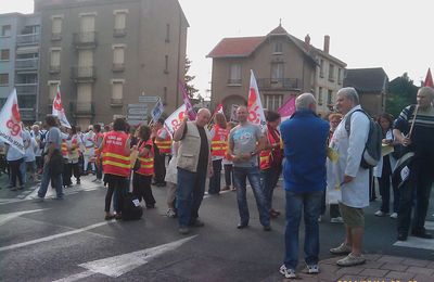 MANIFESTATION DES SALARIES DE L'ASSOCIATION HOSPITALIERE Ste MARIE