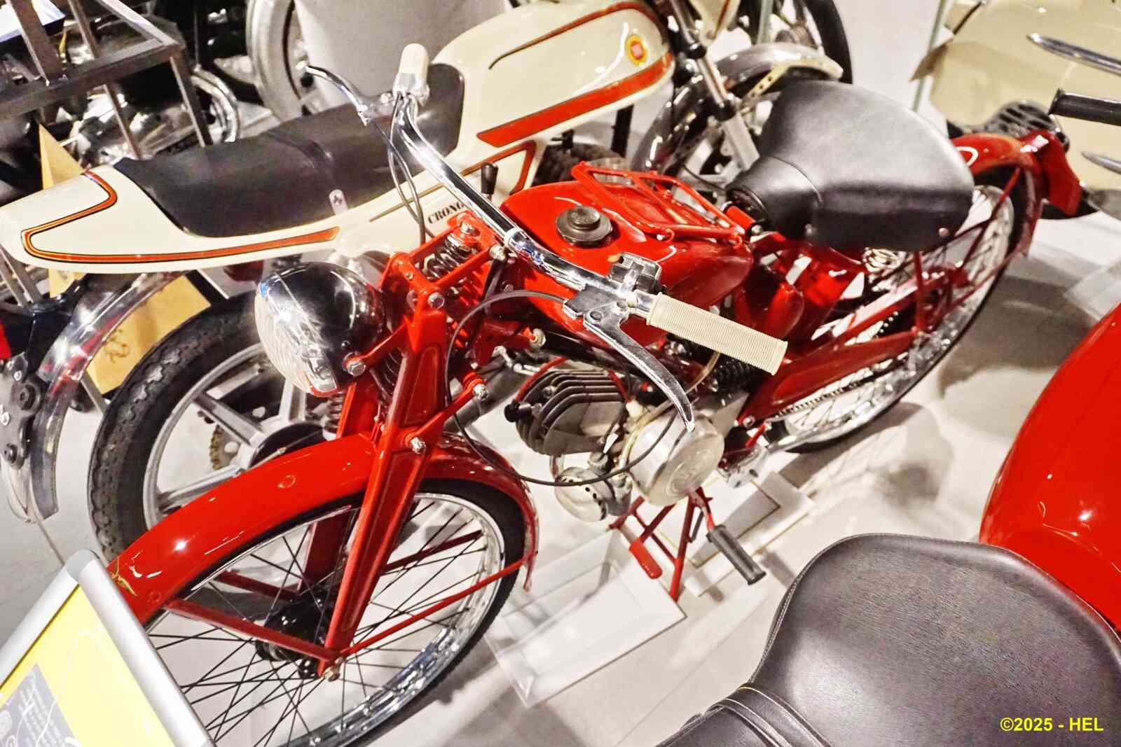 Guzzi Hispania 65cc_01 - 1960 [E] HL_GF