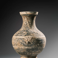Jarre Hu Chine dynastie des Han occidentaux (206 BCE - 8 CE) Terre cuite polychrome. H. 44 cm