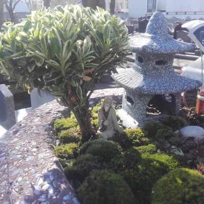 SEPULTURE PAYSAGERE ET ART FLORAL