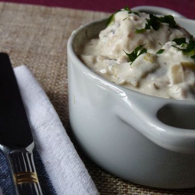 Fricassée de poulet aux champignons et aux poireaux