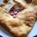 Galette aux épinards frais, jambon et fromage de chèvre