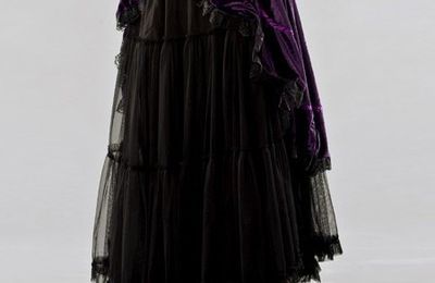 Jupe longue gothique violette