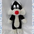 Doudou Peluche Chat Gros Minet Sylvestre Noir et Blanc Quiron