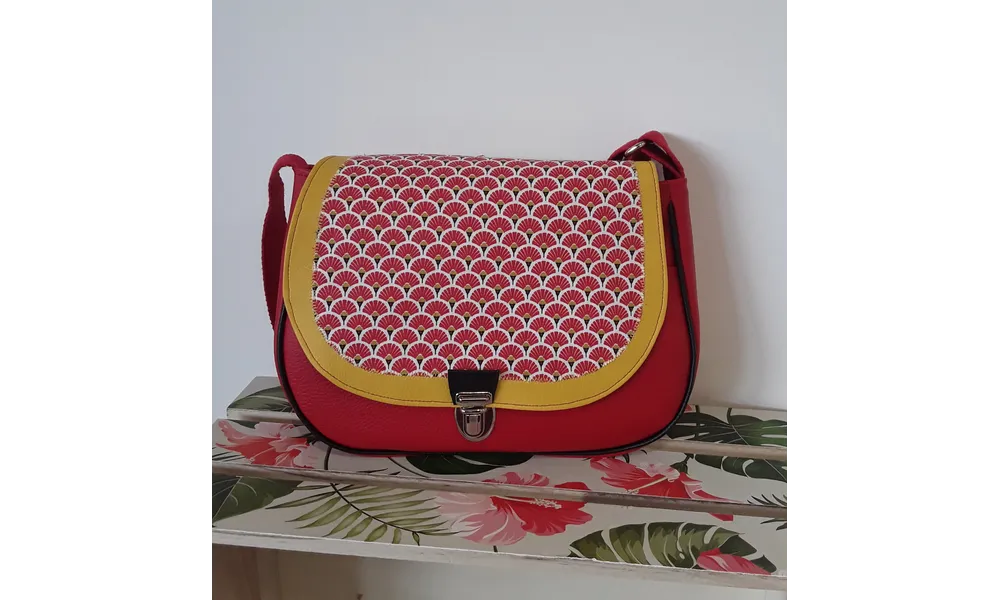 Sac bandoulière simili cuir rouge et jaune