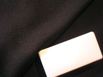 tissu noir laine et acrylique