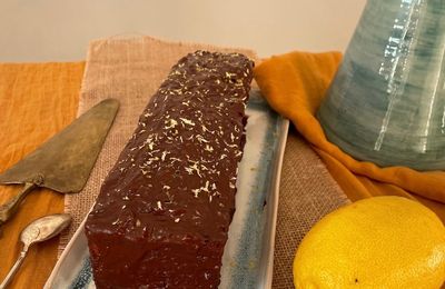 Cake ultra moelleux au citron et au chocolat