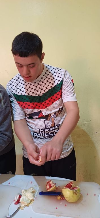 Confiture de grenades du jardin vendredi 10 au temps d'accueil à Ourika Tadamoune