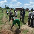 Travaux d'adduction d'eau au CSPS et à l'école de Tiogo