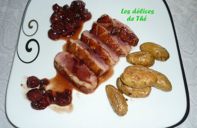 Magret de canard aux cerises